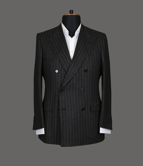 LUT017<br>Grey Stripe Suit<br>3216